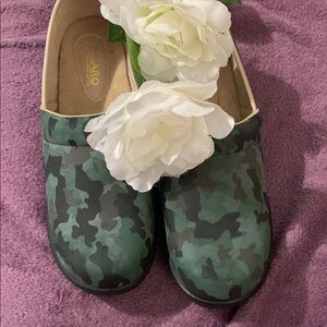 Camouflage Slip-On Shoes by ingaro